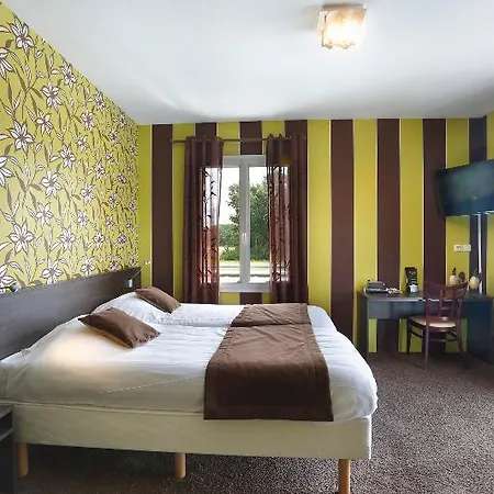 Hotel Pierre, The Originals Relais 4*